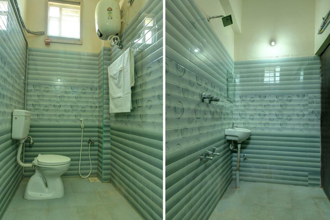 Collection O 38566 Mk Hotel And Lodge Gulbarga Bagian luar foto